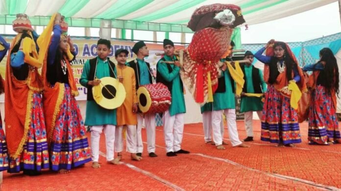 अमर बूंद ऐकैडेमी का धूम धाम से मना वार्षिकोत्सव, जय