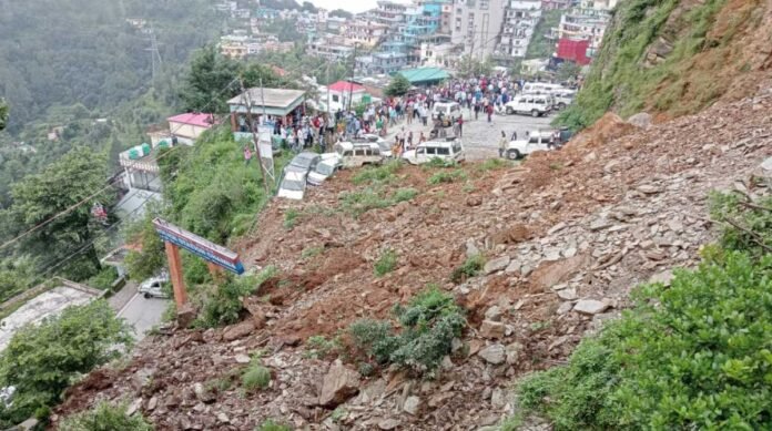 चंबा भूस्खलन हादसे में एक मासूम सहित तीन की मौत,