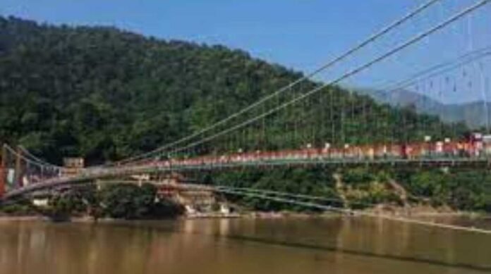 राम झूला पुल पर आवाजाही अग्रिम आदेश तक बंद…