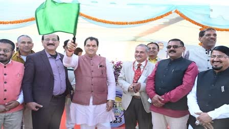 टिहरी में अंतरराष्ट्रीय एक्रो फेस्टिवल का शुभारंभ, देश-विदेश के 135