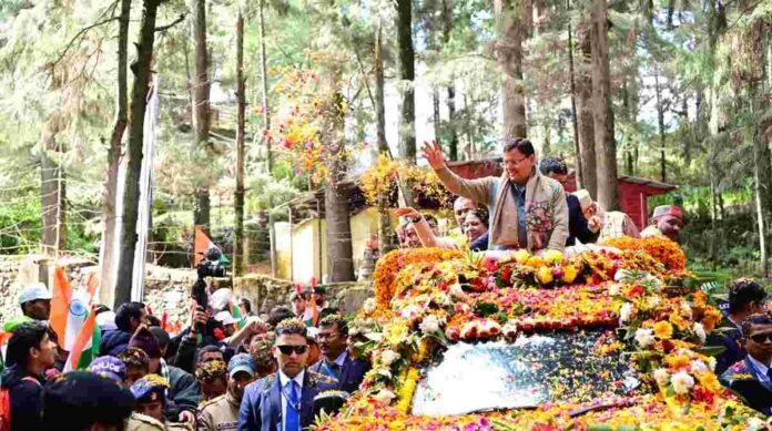 मुख्यमंत्री ने किया पौड़ी में 800 करोड़ की 353 विभिन्न