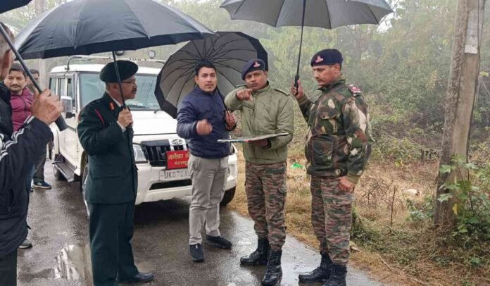 क्षेत्र वासियों की समस्या का संज्ञान लेते हुए डीएम ने